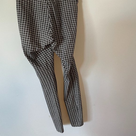 Old Navy Plaid Pant - Picture 1 of 3